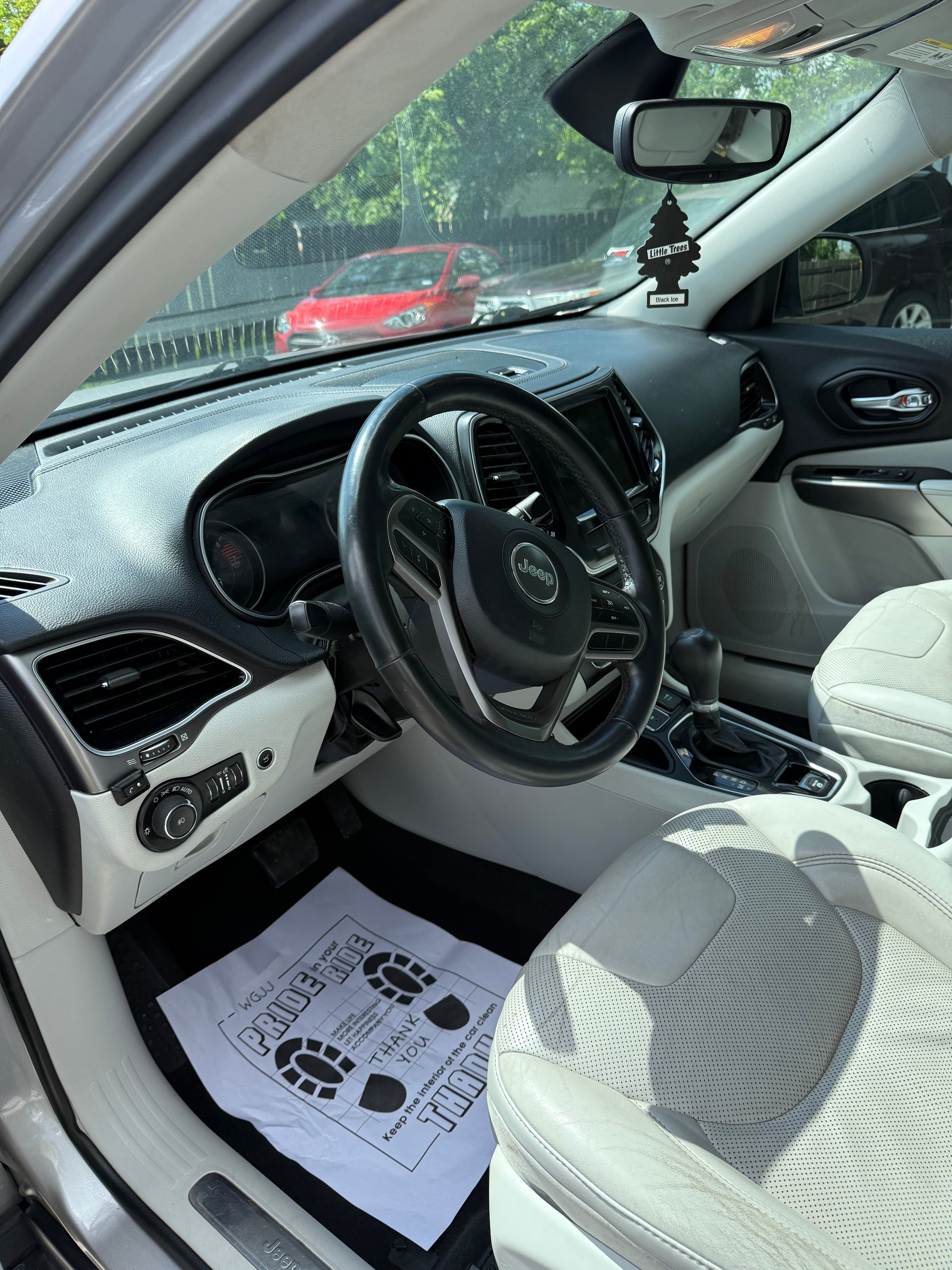 2019 Jeep Cherokee · Classic Sport Utility 4D