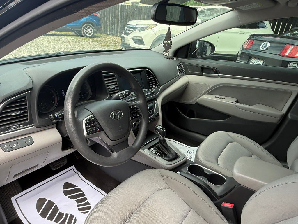2018 Hyundai Elantra